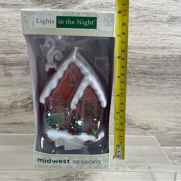 Santa’s Claus Workshop Night Light NEW Christmas Holiday - Picture 6 of 6